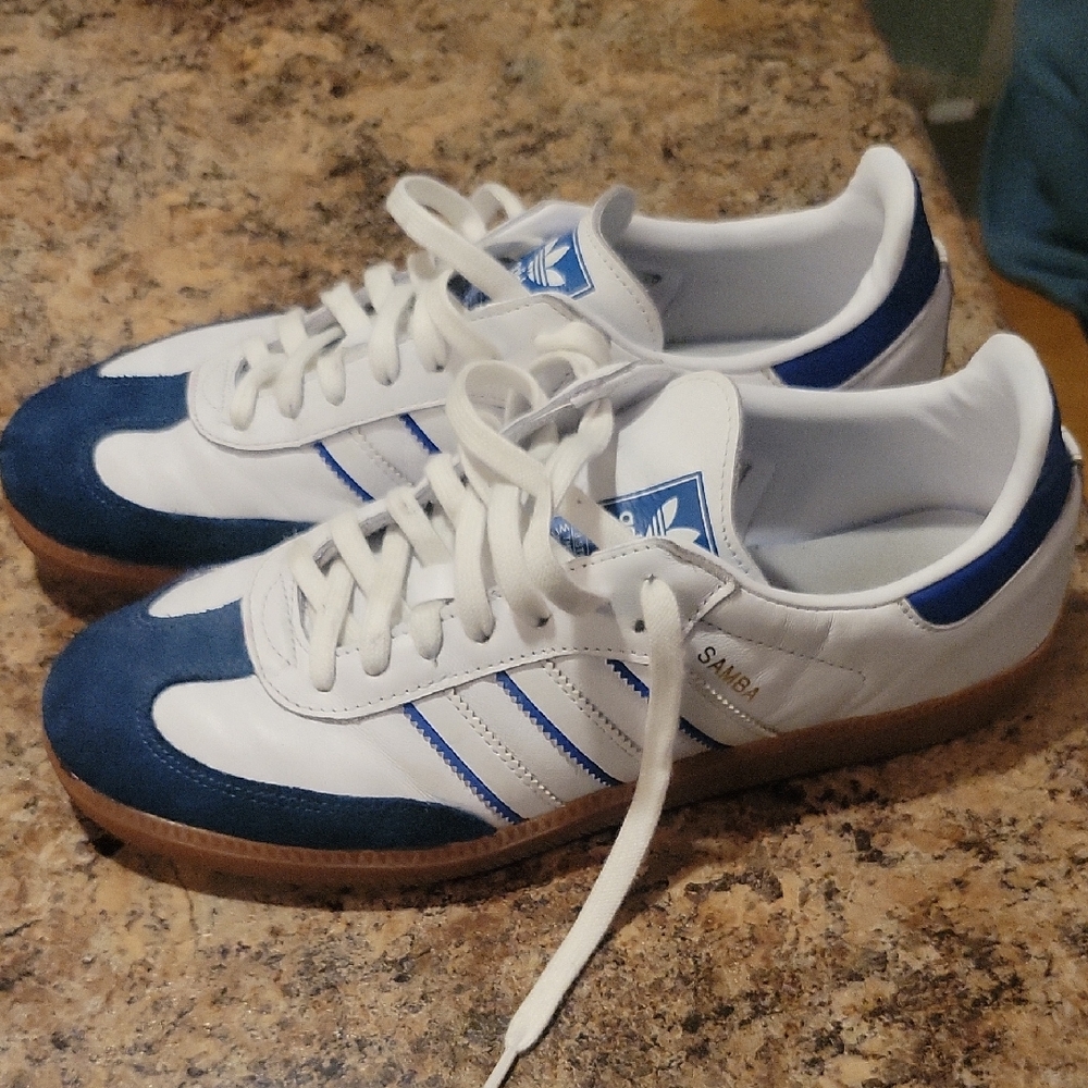 Adidas White and Blue Sneakers with Classic Design